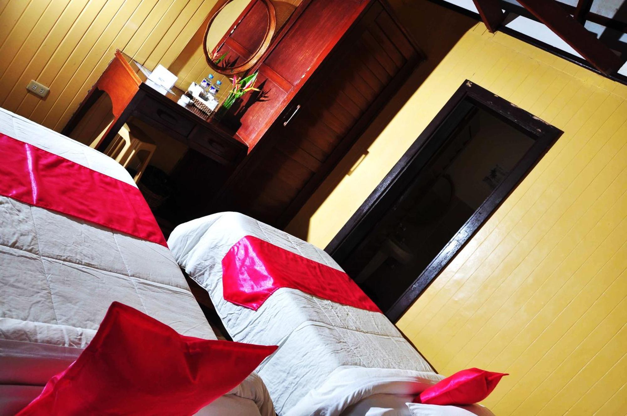 Eagle Point Beach And Dive Resort Mabini (Batangas) Exterior foto